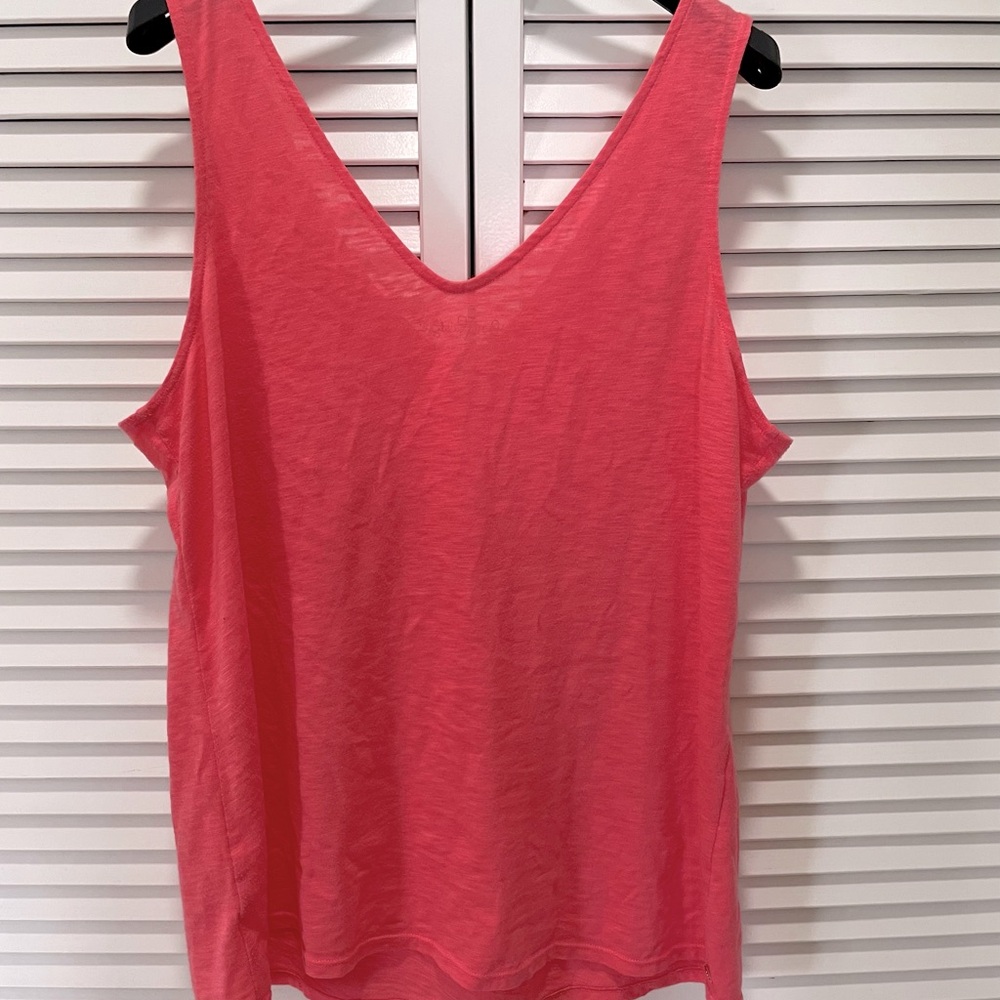 Lilly Shari Ruffle Tank Top - Picture 2 of 5